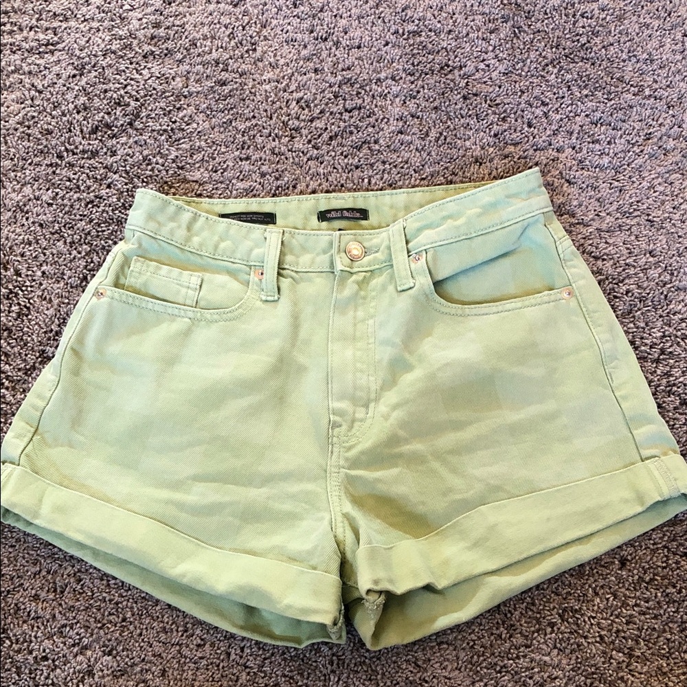 Wild Fable Mint Green High-Rise Mom Denim Shorts with Cuffed Hem Size 2